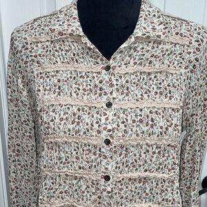 J.Jill Blouse Size Large Fits like a Medium